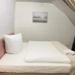 Anjas I Zentral I 81 Qm Stilvolle Geraeumige I Parkplaetze Vorhanden Apartment *